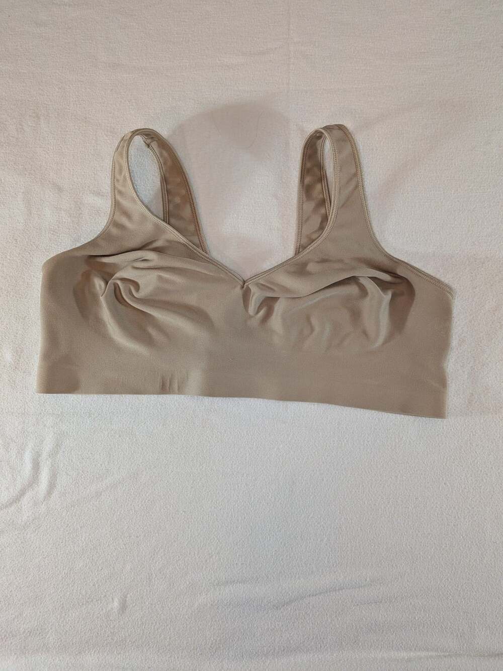 Hanes Wireless Comfort Bra Womens Medium Brown Nude Unpadded Smooth Stretch